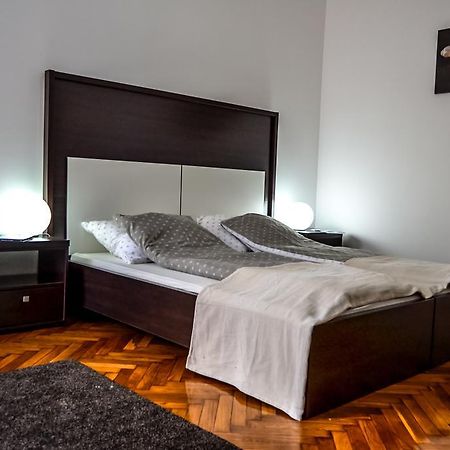 Modena Apartments Novi Sad Phòng bức ảnh