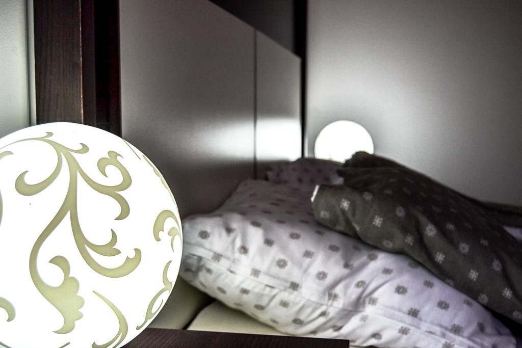 Modena Apartments Novi Sad Phòng bức ảnh